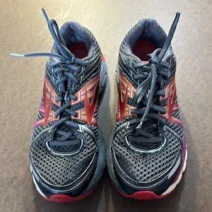 Brooks Adrenaline GTS 17 Size 8 Running Shoes